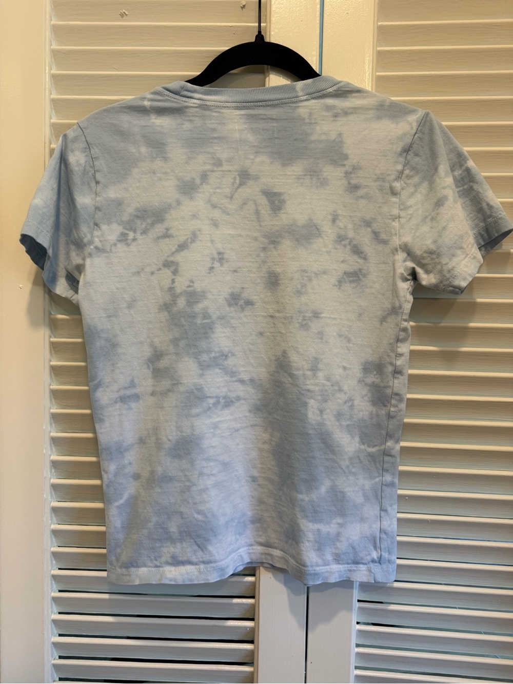The North Face women’s Light Blue Tie-Dye Tee - Picture 2 of 3
